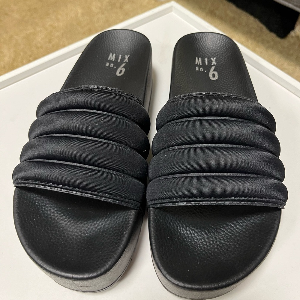 Black platform sandals